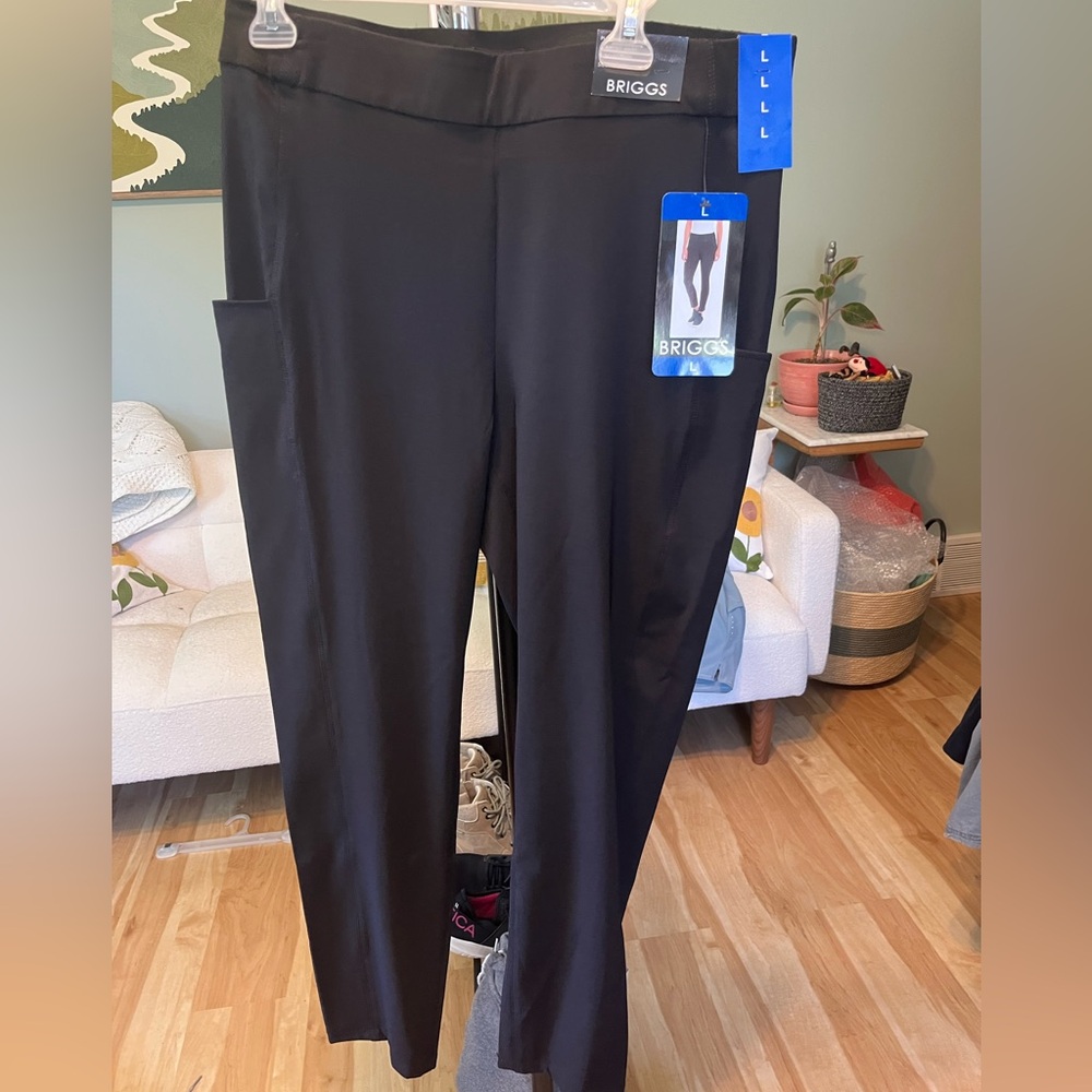 Briggs New York Black Straight-Leg Women's Pants